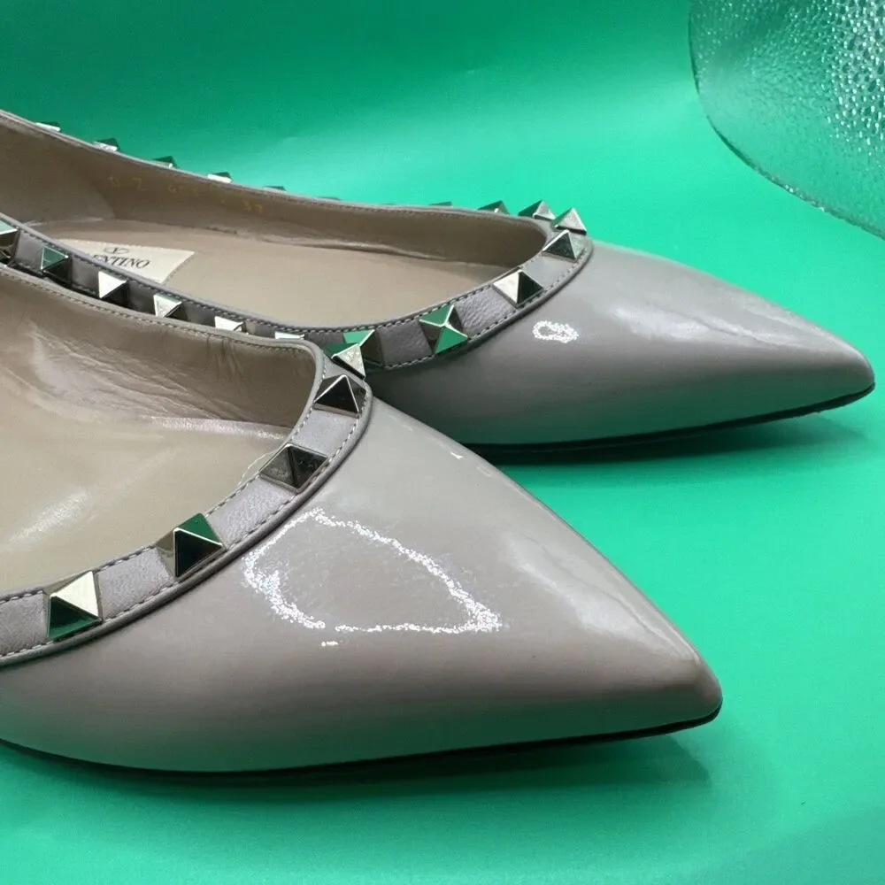 Valentino Garavani Rockstud Ballet Flats EU 37/ US 7  Poudre (Full Inclusion)
